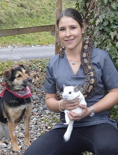 content-ueber-uns-anina-gross